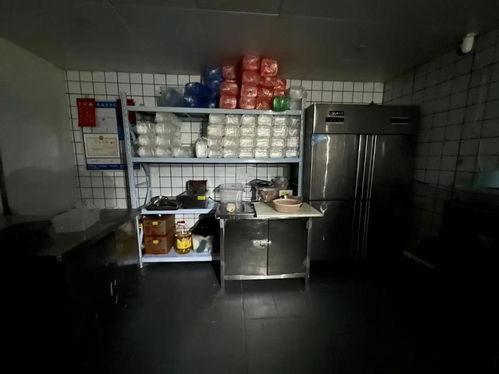 杭州外賣廚房突遭斷電風(fēng)波 房東與餐飲管理公司各執(zhí)一詞